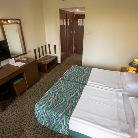 Dosi Hotel