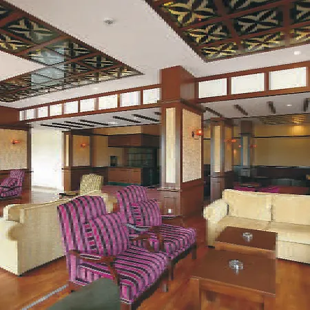 دوسى فندق 4*