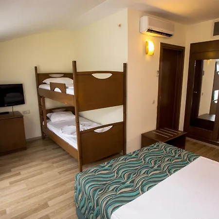 Dosi Hotel 4*