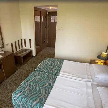 Hotel Dosi Side